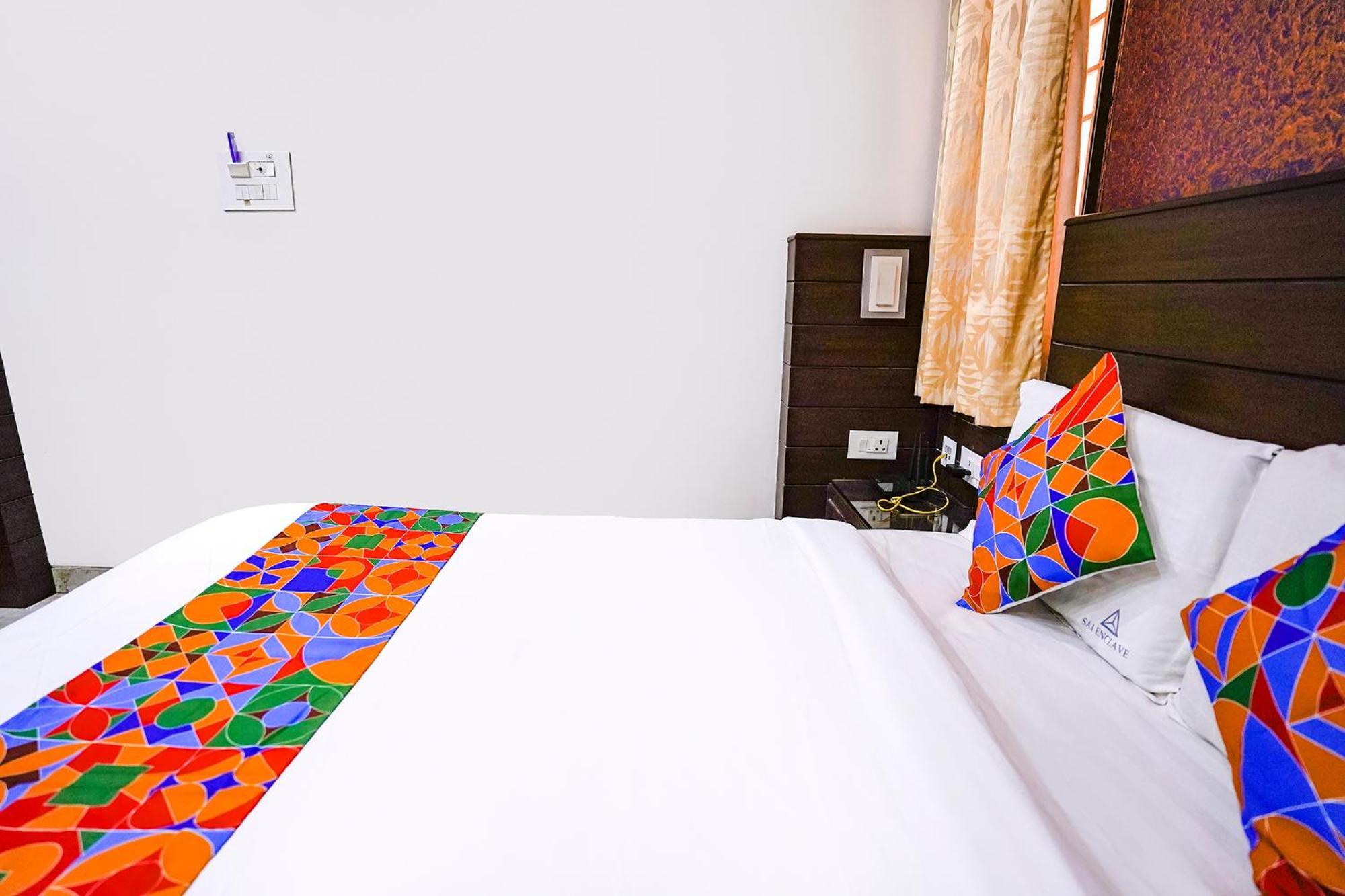 Hotel Fabhotel Sai Residency - Nr Rela Hospital, Chromepet 3*